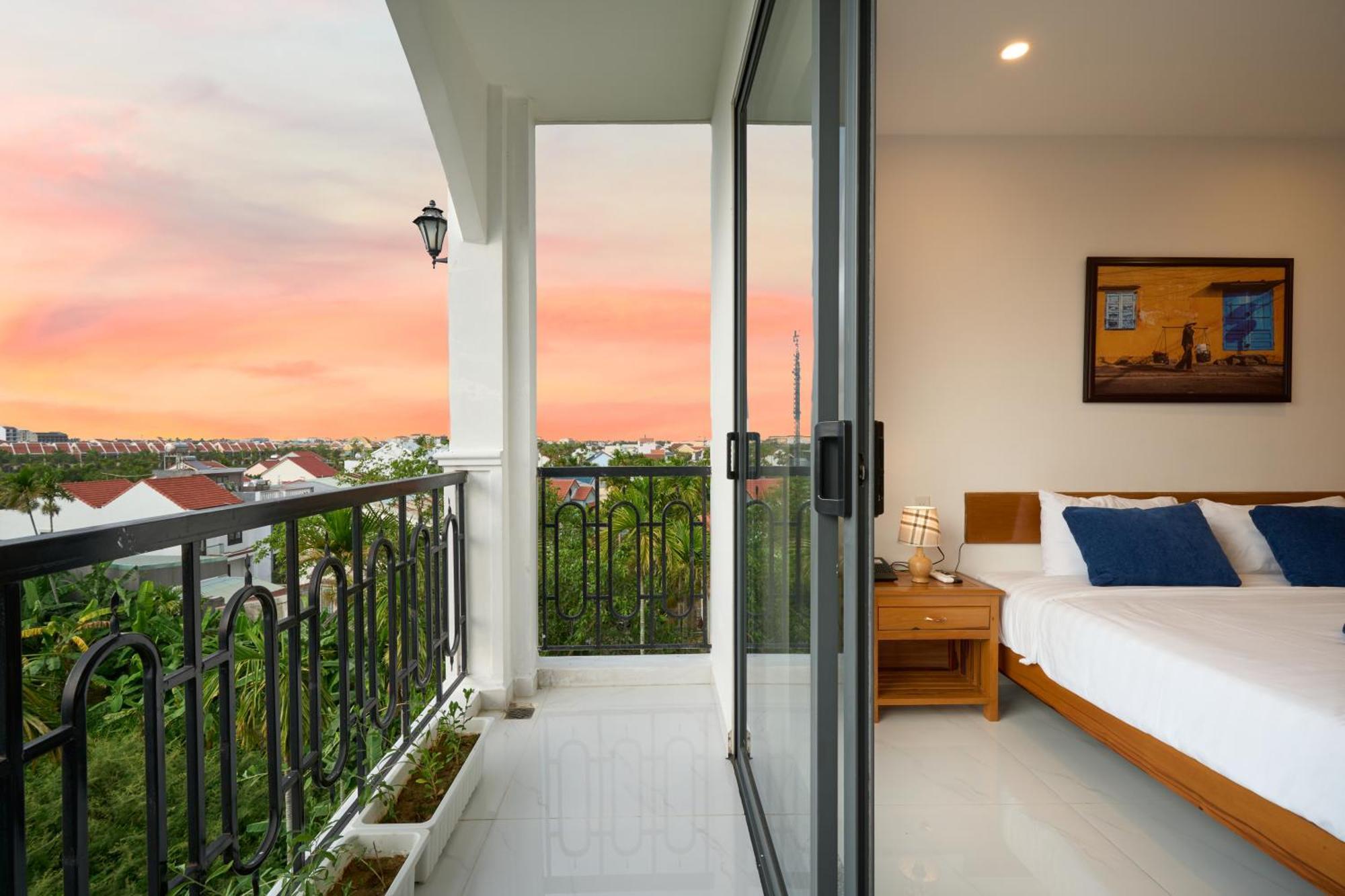Hoi An Legend Charm Boutique Hotel Dış mekan fotoğraf