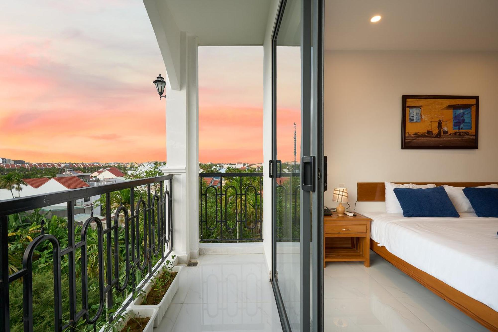 Hoi An Legend Charm Boutique Hotel Dış mekan fotoğraf